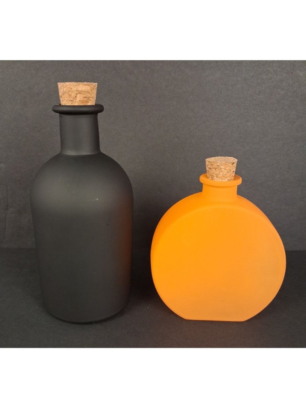 A Pair of Halloween Themed Glass Potion Bottles w/Cork Witch's Brew & Fortune Te - Picture 3 of 10